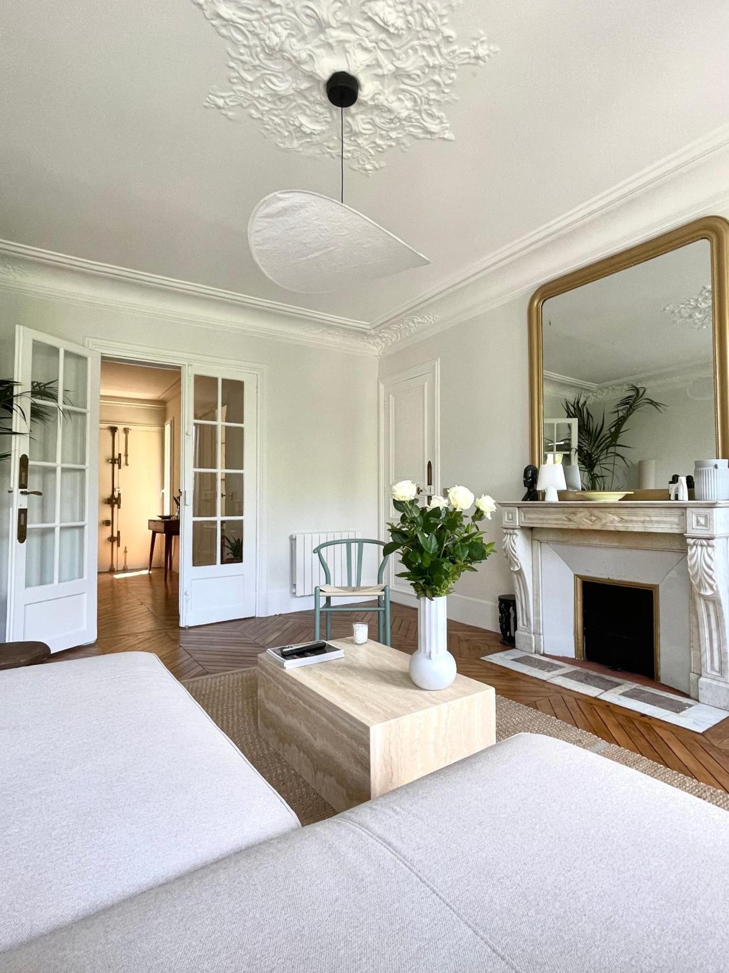 2 Bedroom Stylish *