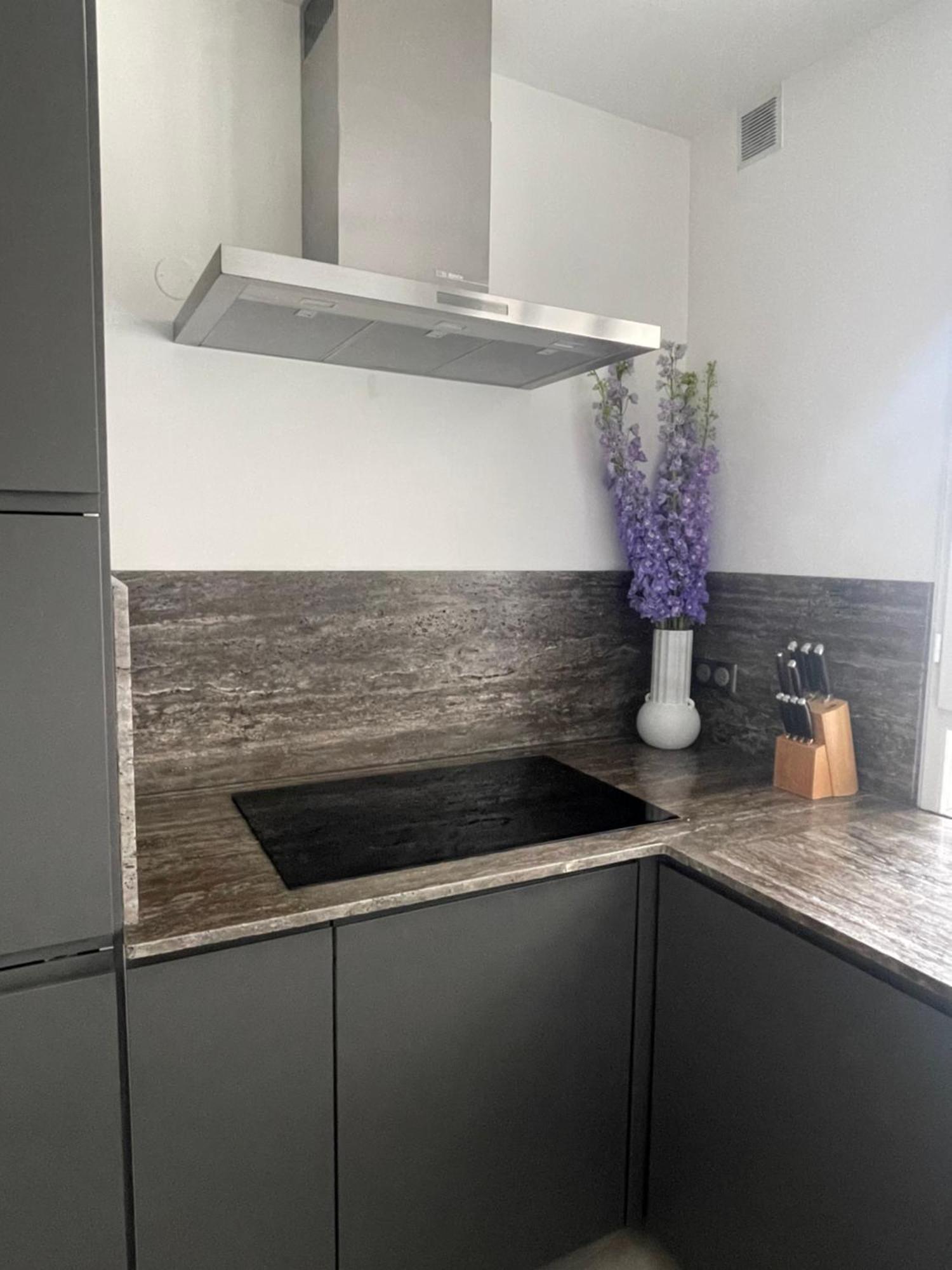 2 Bedroom Stylish
