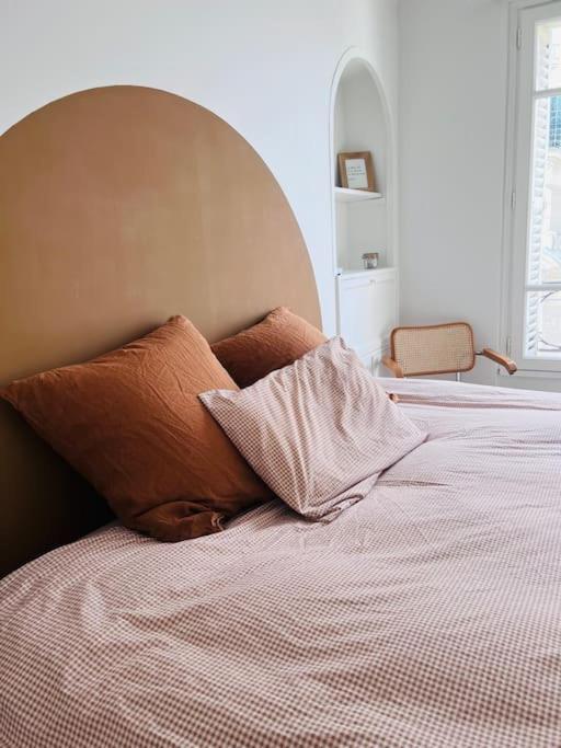 Cosy Batignolles Apartment