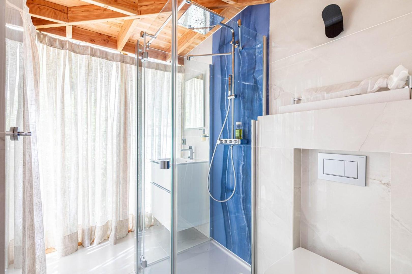 Guestready - Spacieux Apt. Avec Cour Privative