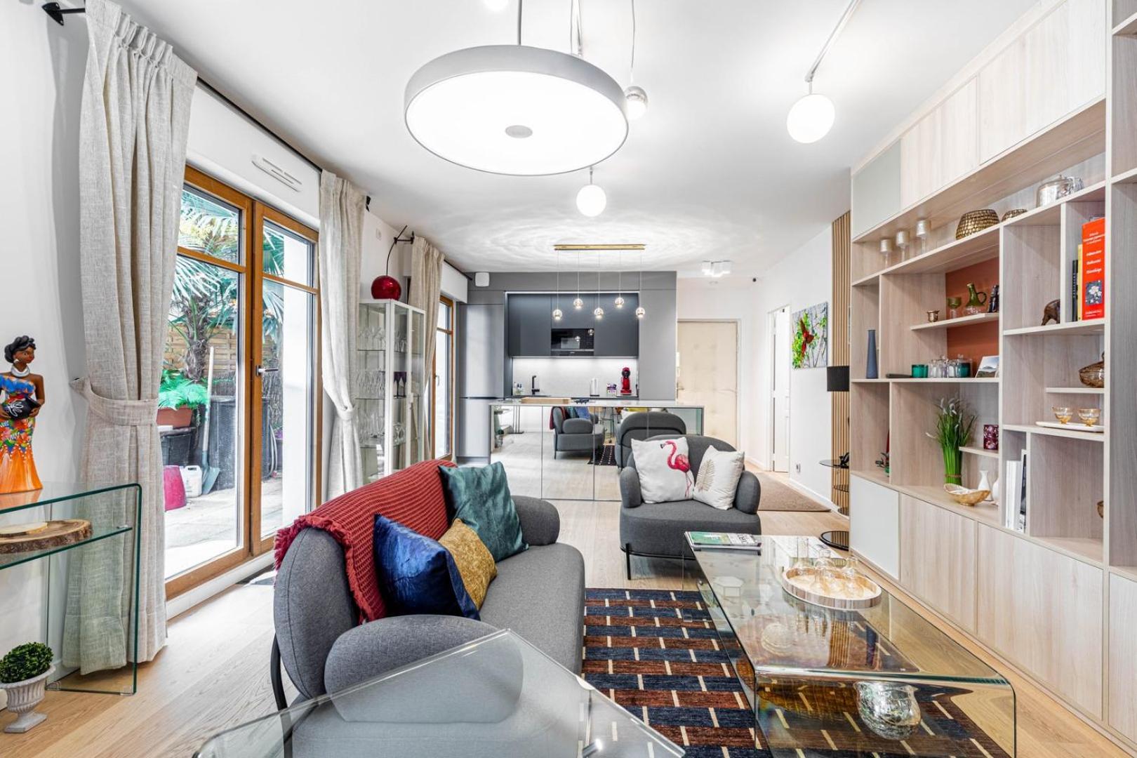 Guestready - Spacieux Apt. Avec Cour Privative Apartment Paris