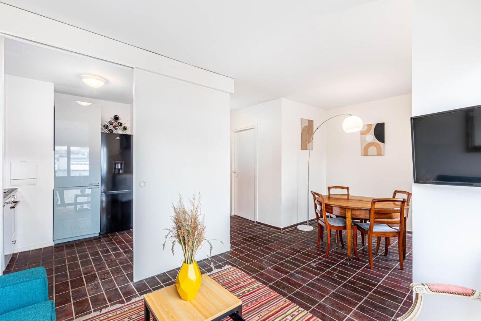 Guestready - Modern Comfort Near Arc De Triomphe Apartment Paris