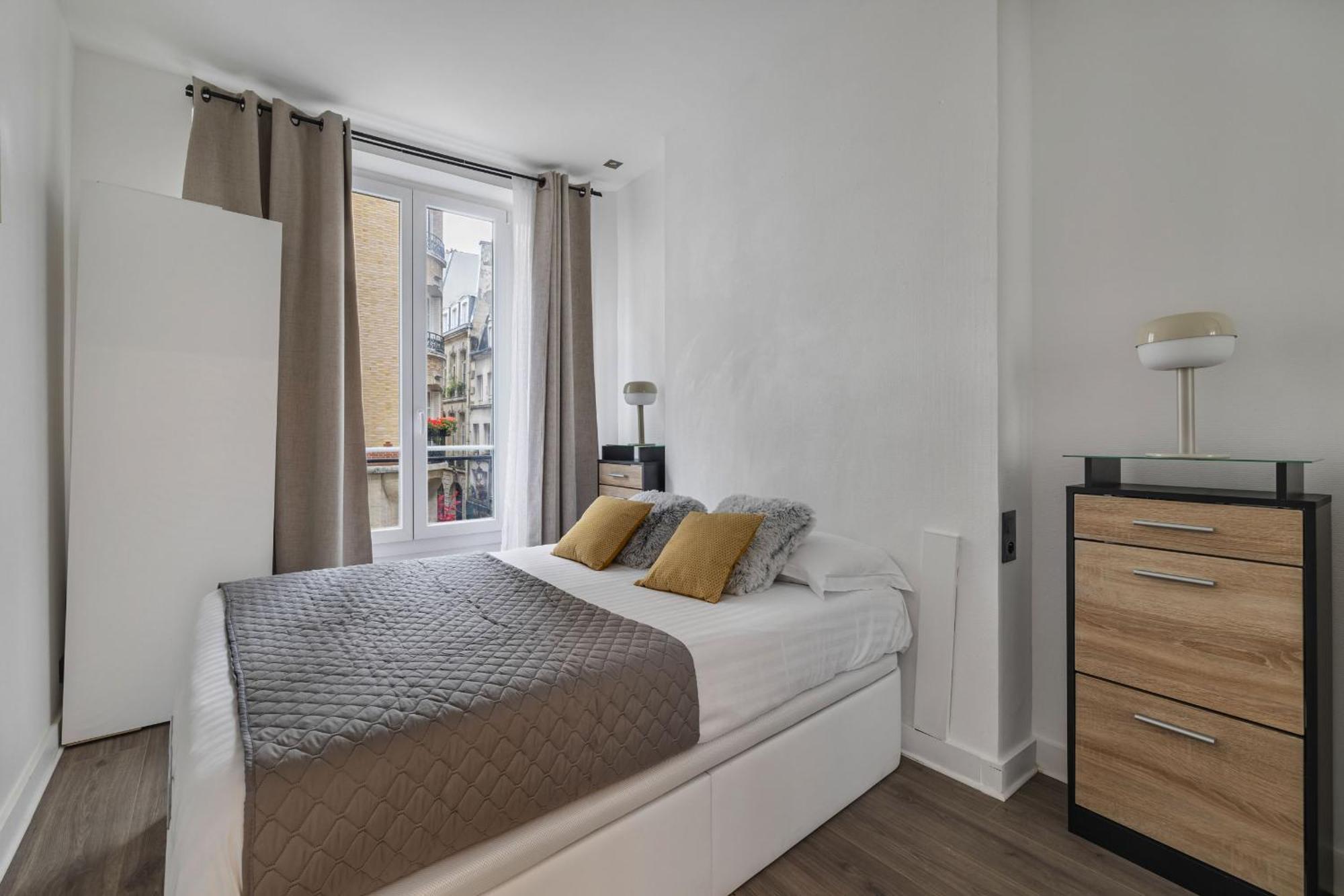 Apartment Par Paris
