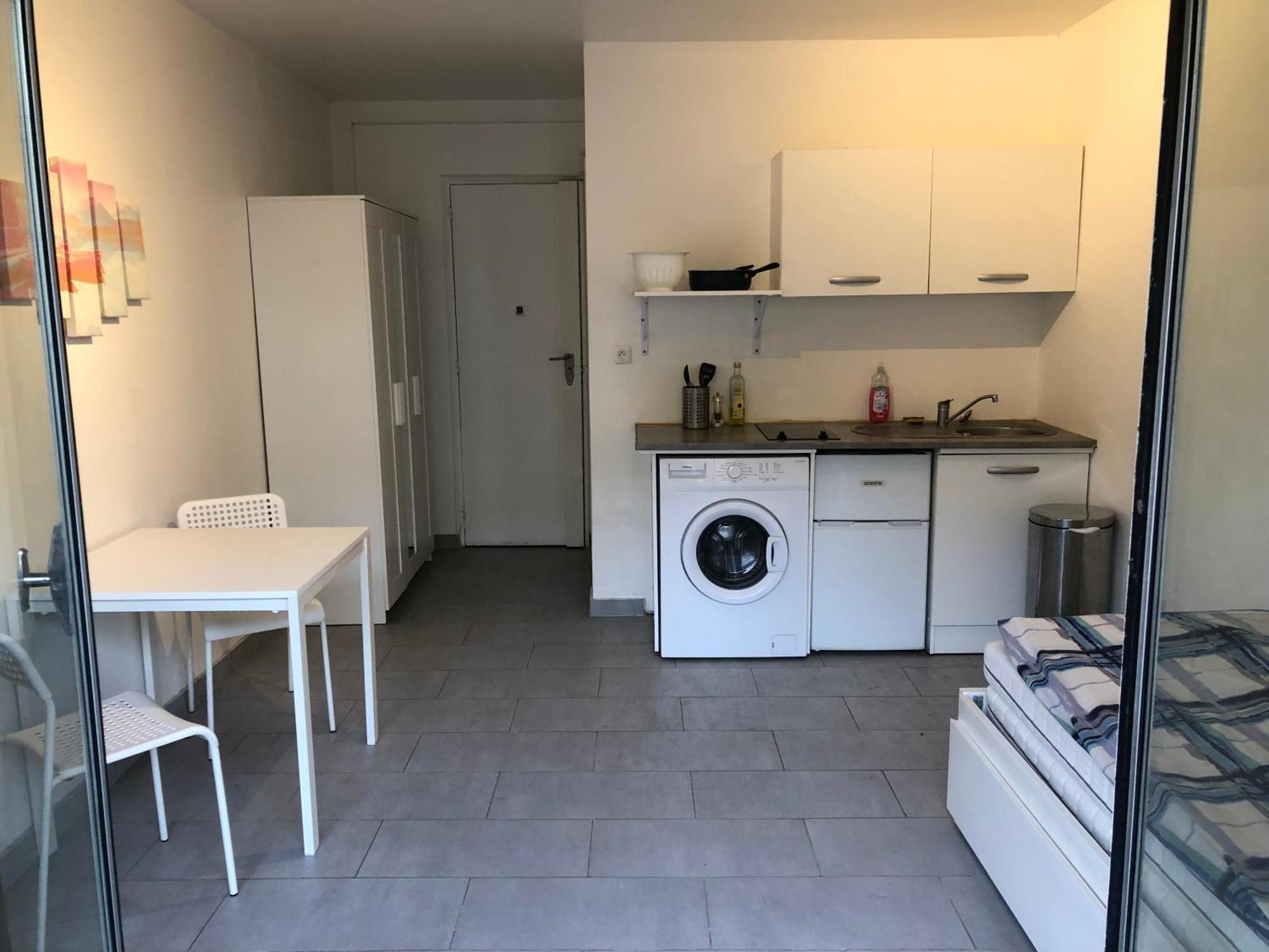 Appartement Beautiful Next To Metro Paris