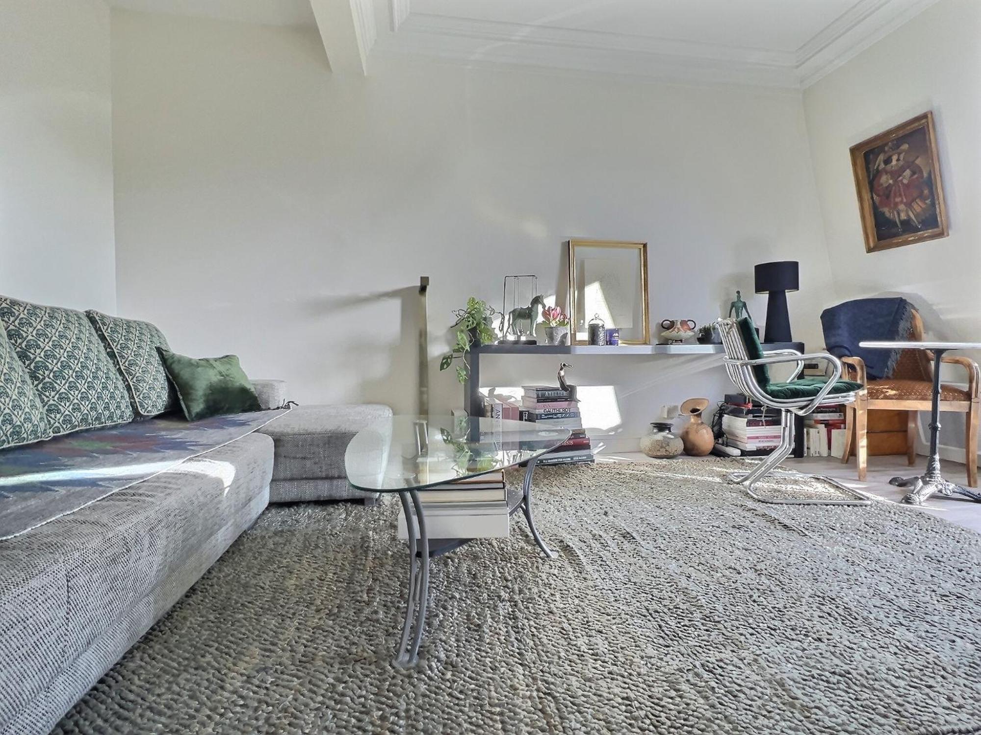 11 Quartier Saint Maur, Oberkampf Apartment Paris