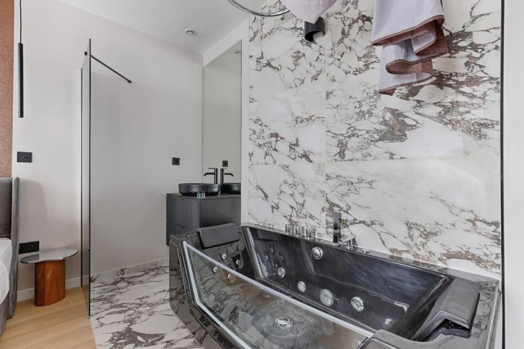 Mykeypers - Luxury Flat 3br 8p With Jacuzzi - Haussmann Appartement *