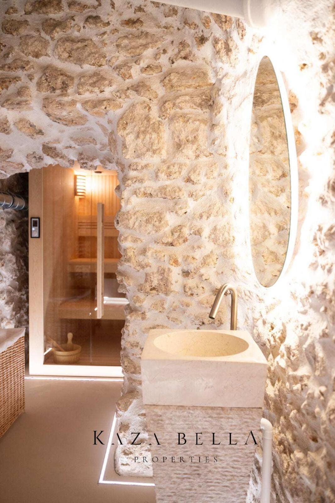 Apartment Kaza Bella - Marais Modern Flat With Small Pool *