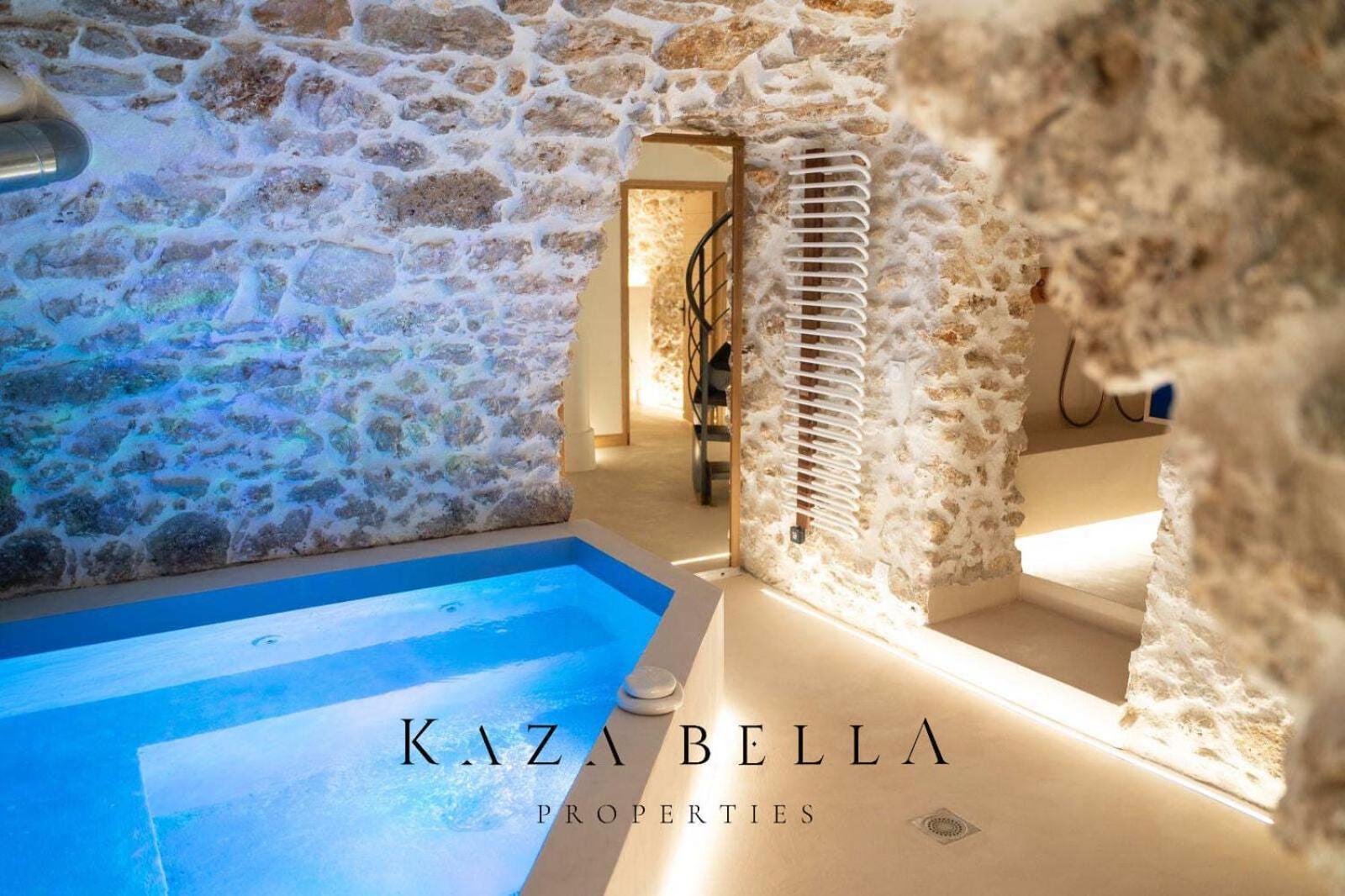 Kaza Bella - Marais Modern Flat With Small Pool Apartment *