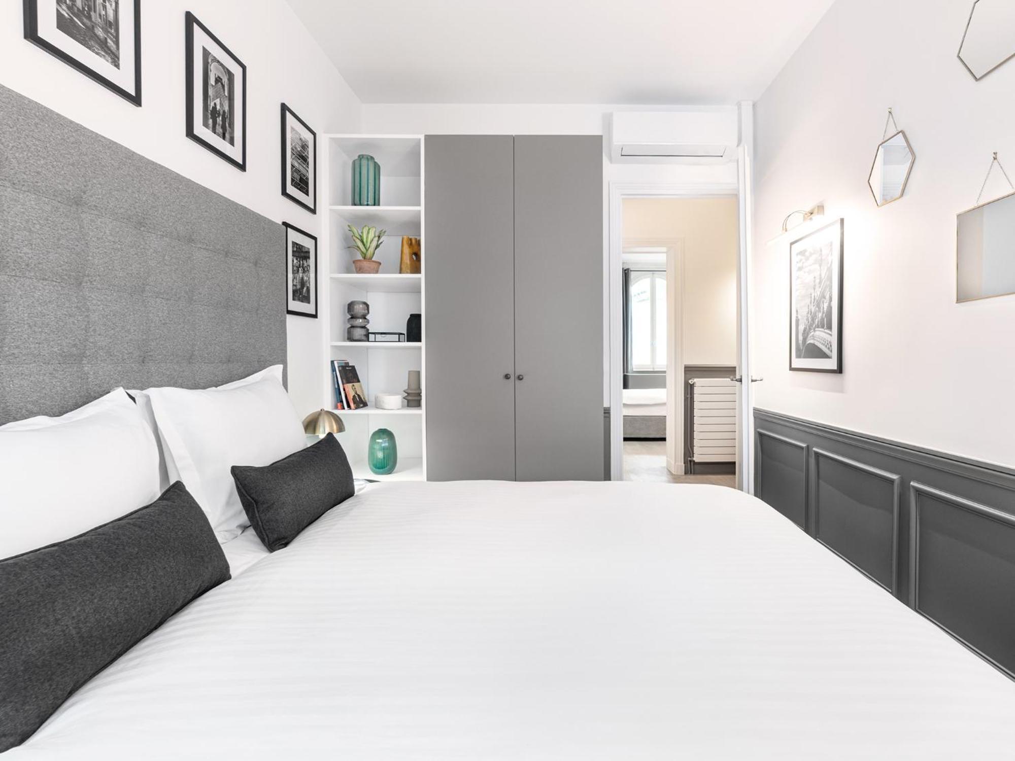 Apartment Livinparis - Luxury A/c 4 Bedrooms Auteuil Eiffel Tower *