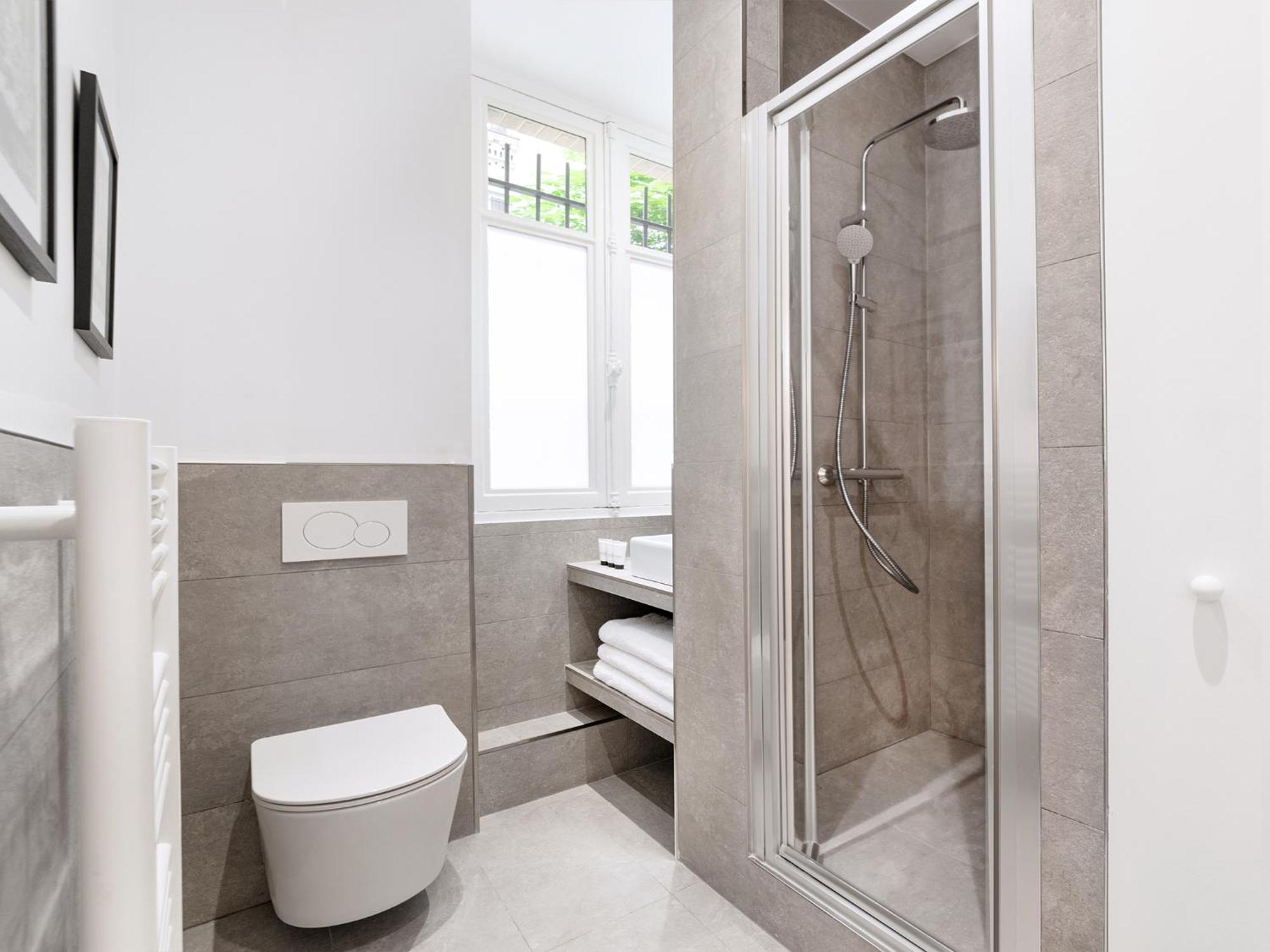 Livinparis - Luxury A/c 4 Bedrooms Auteuil Eiffel Tower Apartment *