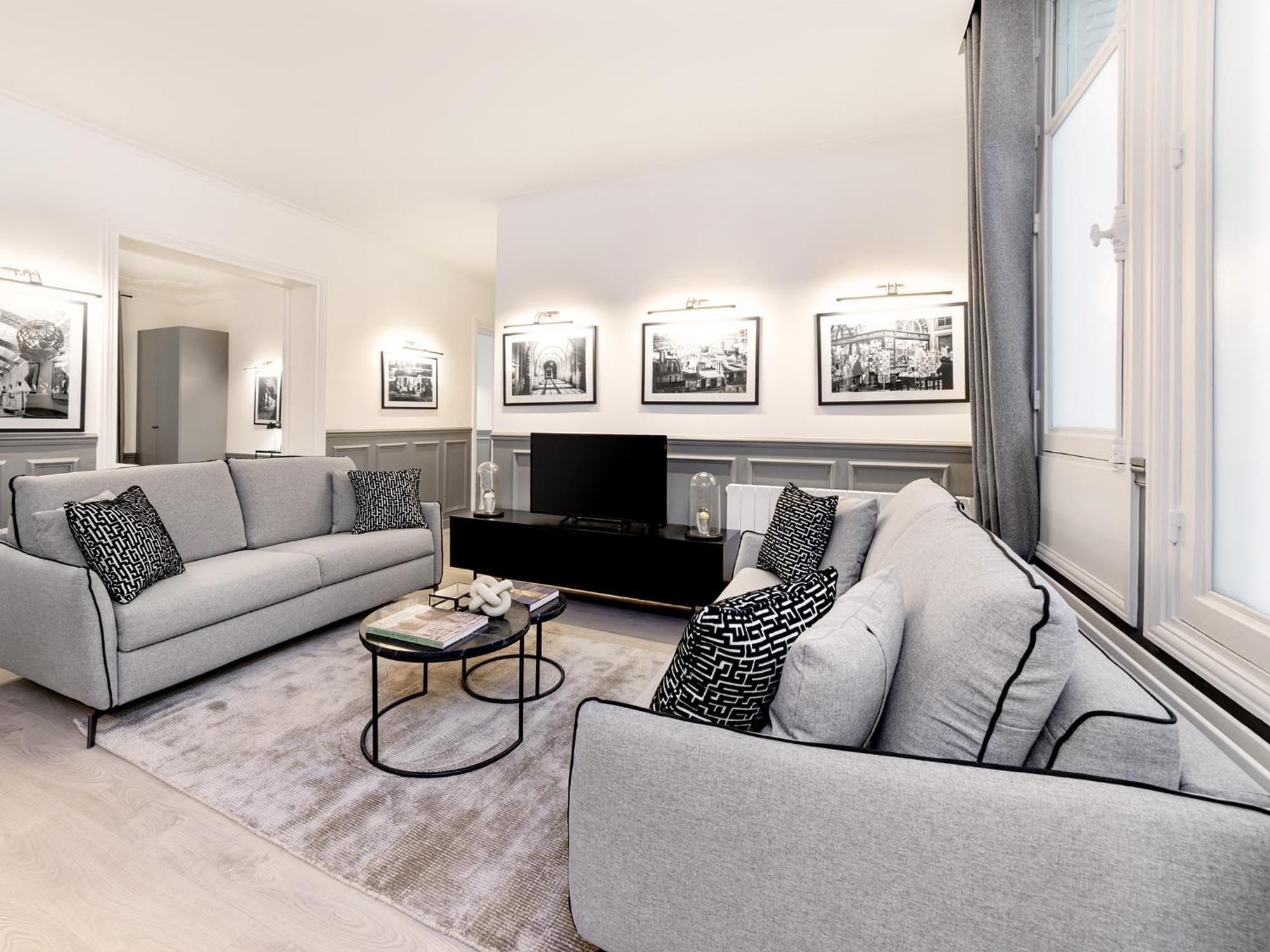 Livinparis - Luxury A/c 4 Bedrooms Auteuil Eiffel Tower Apartment Paris