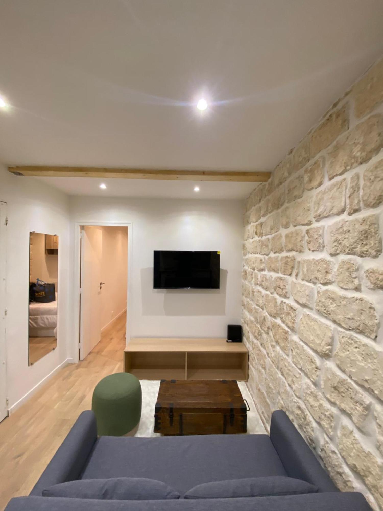 Neuf A Louer, Sacre Coeur Apartamento *