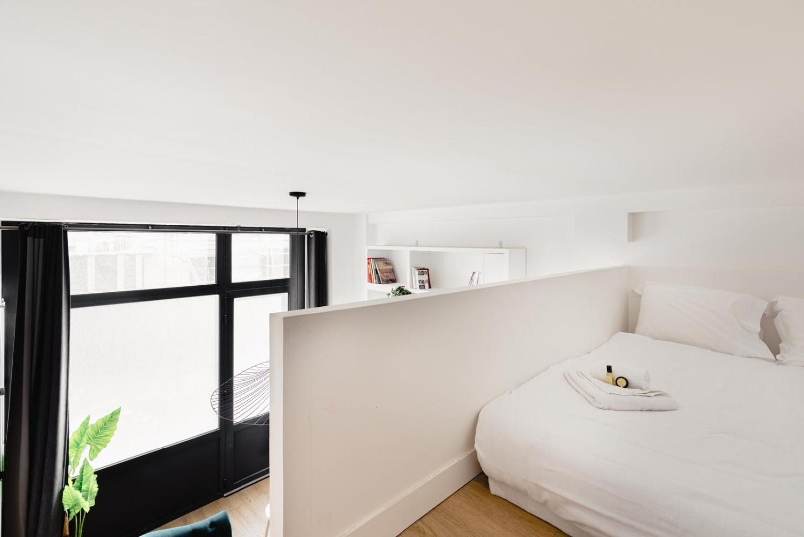 Guestready - Duplex Original Dans Le 11e Arr. * Paris