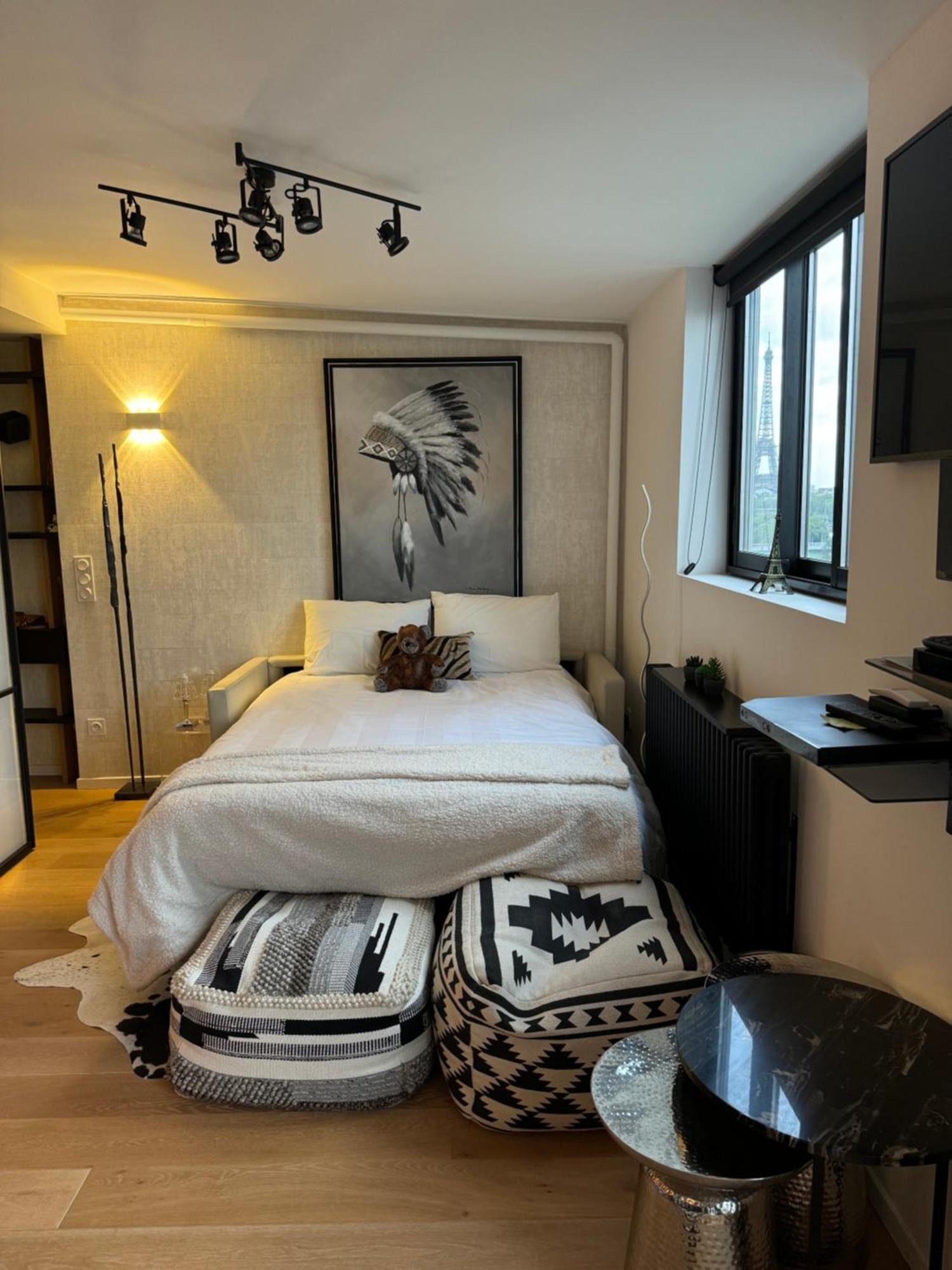 Appartement Vue Tour Eiffel 16 Eme *