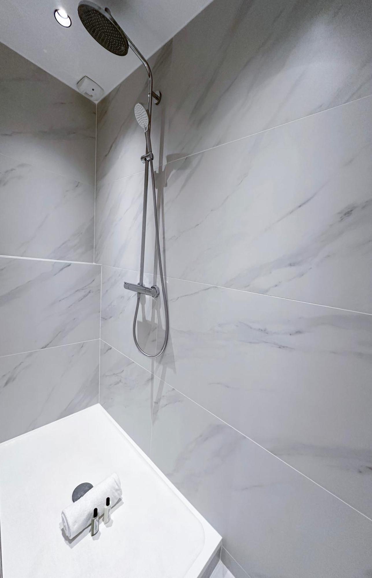 Saint-germain-des-pres Sumptuous Apartment