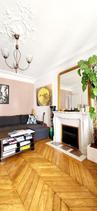 Charming Nest In Paris-pont Cardinet Paris