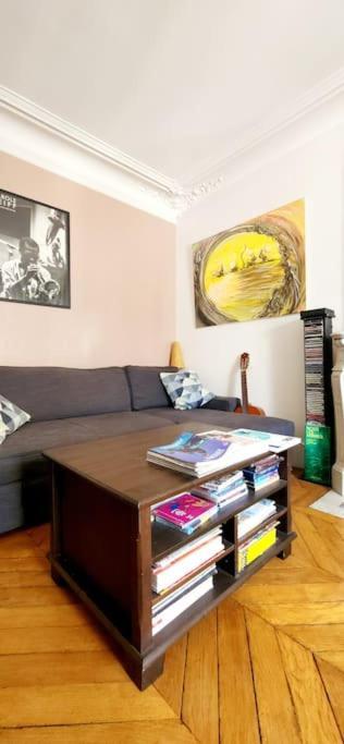 Apartment Charming Nest In Paris-pont Cardinet