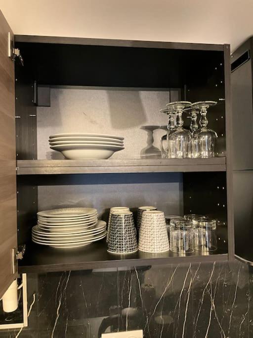 Appartement Ks Near Station Gare Du Nord And Gare De L Est