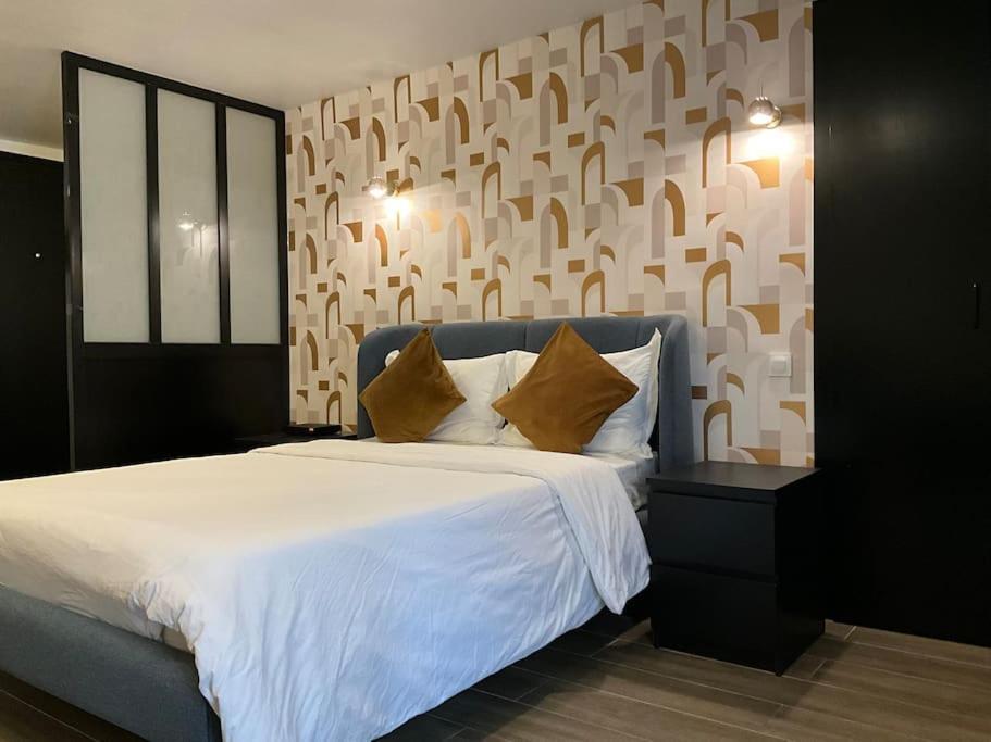 Ks Near Station Gare Du Nord And Gare De L Est Appartement *