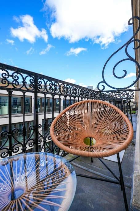 Tranquil Retreat In The 16th Arrondissement Paris