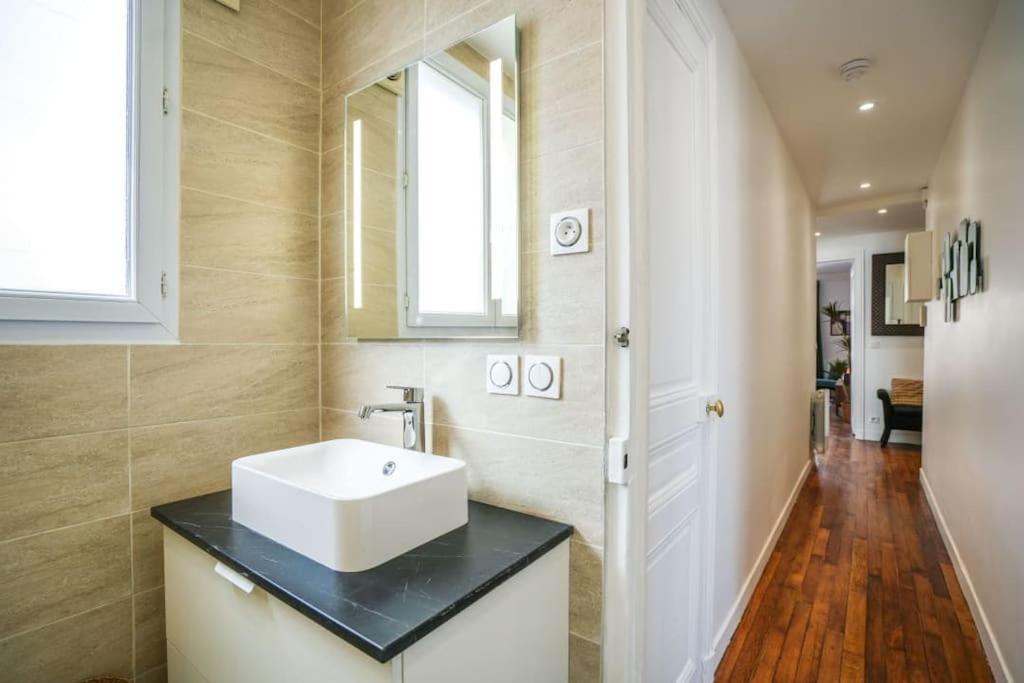 Apartment Tranquil Retreat In The 16th Arrondissement *
