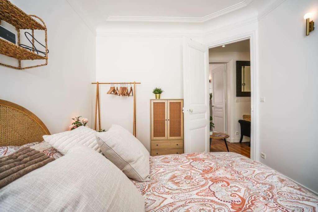 Tranquil Retreat In The 16th Arrondissement Paris