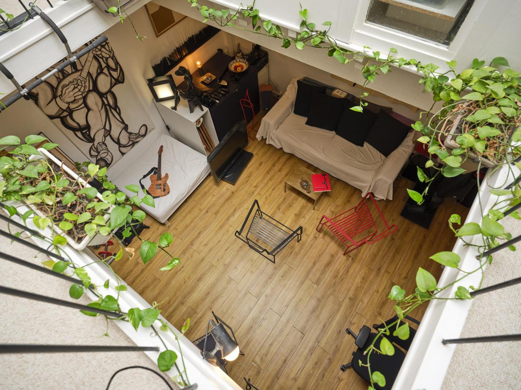 Atelier D'artiste En Plein * Paris