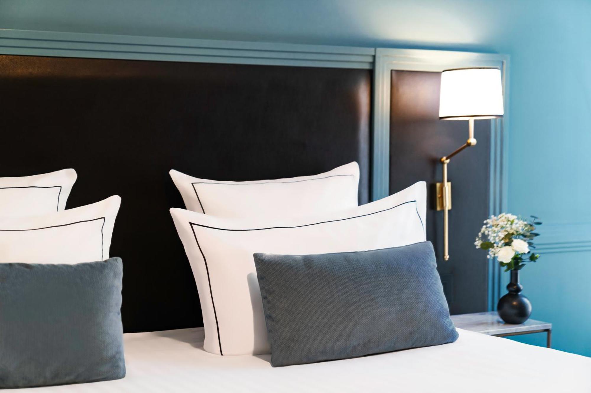 Le Cercle Tour Eiffel Hotel Paris