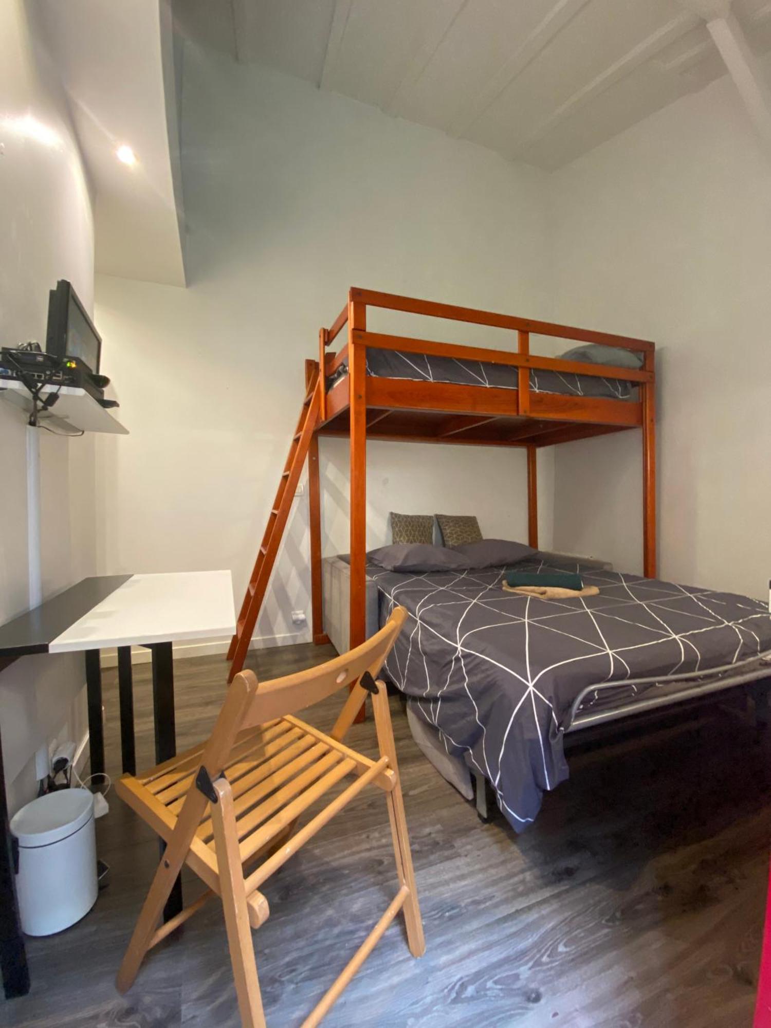 Apartment Rue Lacepede Paris