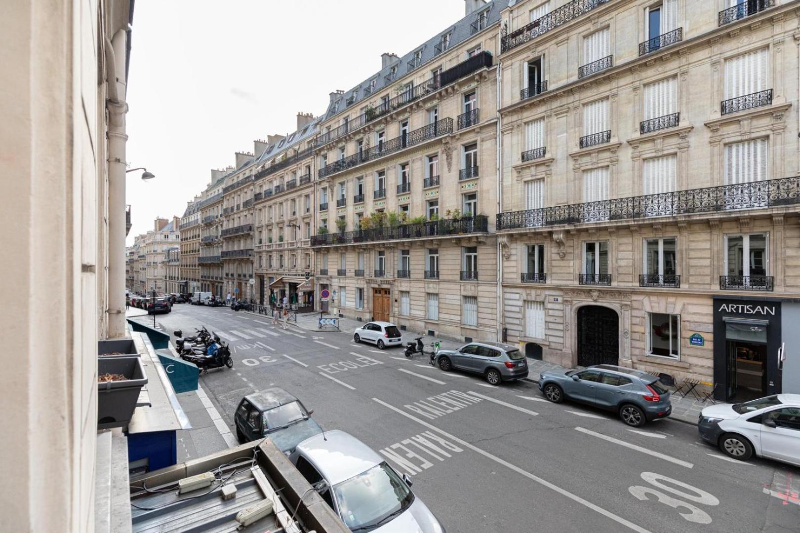 Apartment Guestready Modern Near Parc Monceau Paris