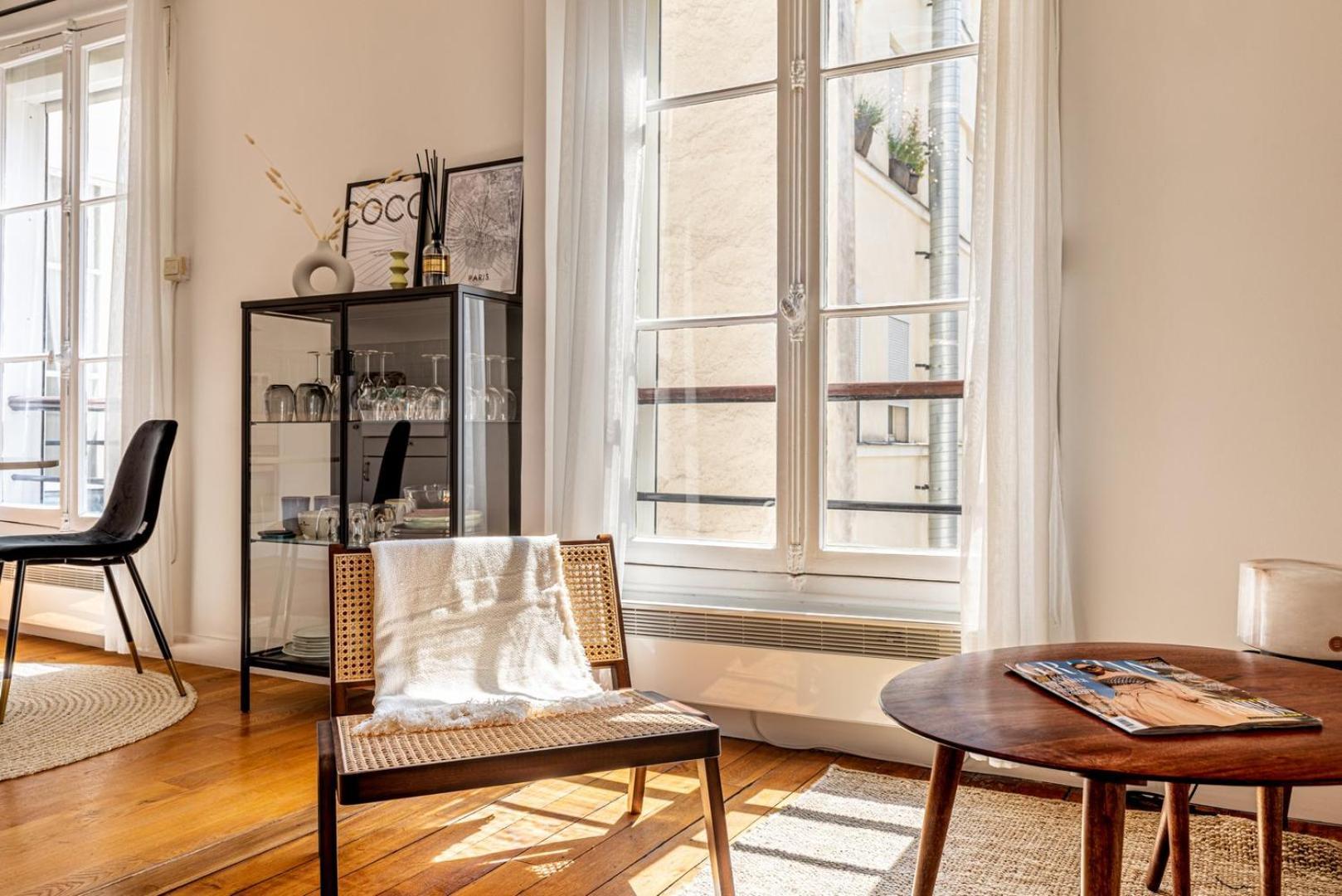 Guestready - De Charme Dans Le Centre De Ix Apartment