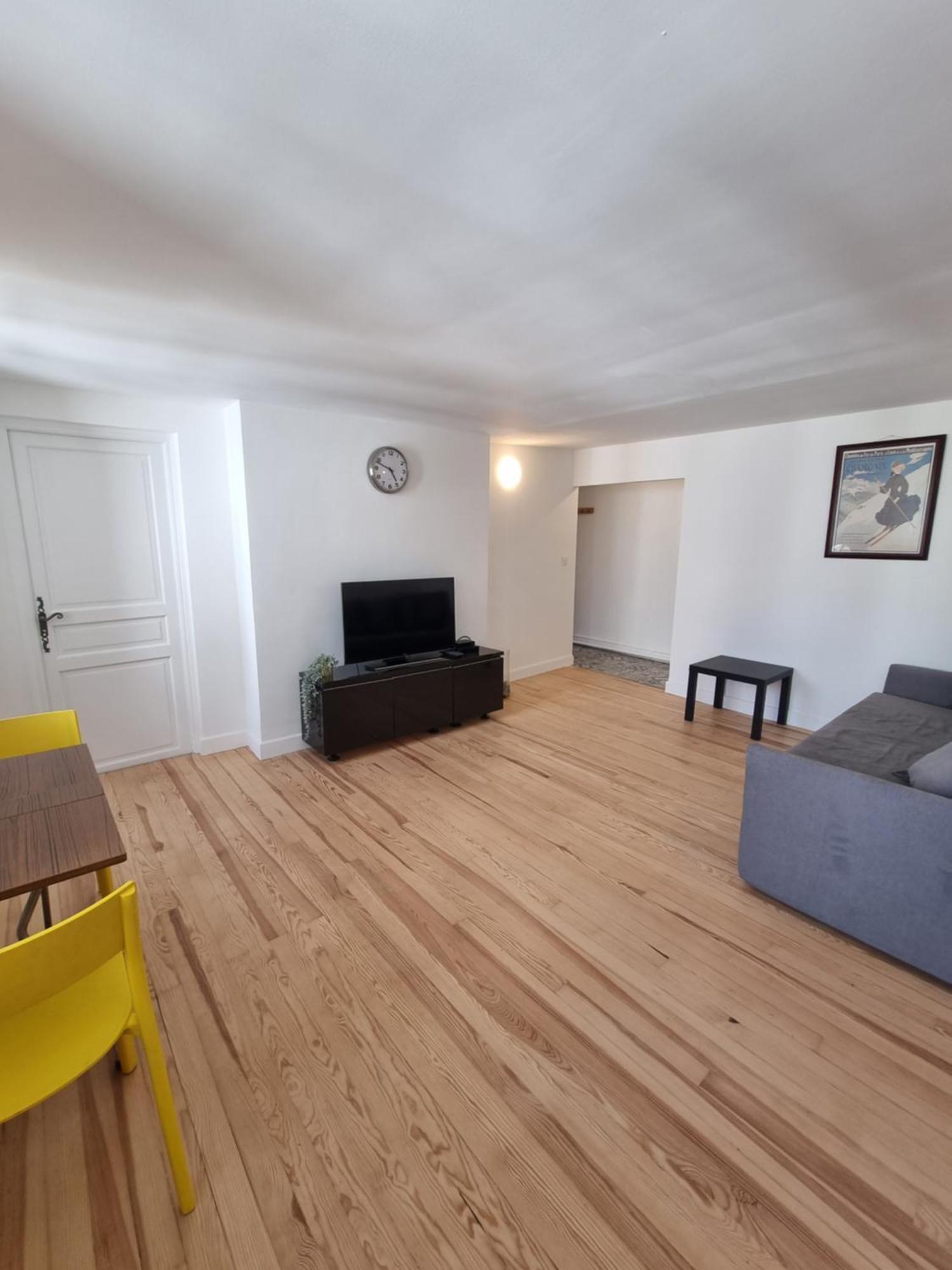 Apartment Beau 4 Pieces Au Coeur De Paris