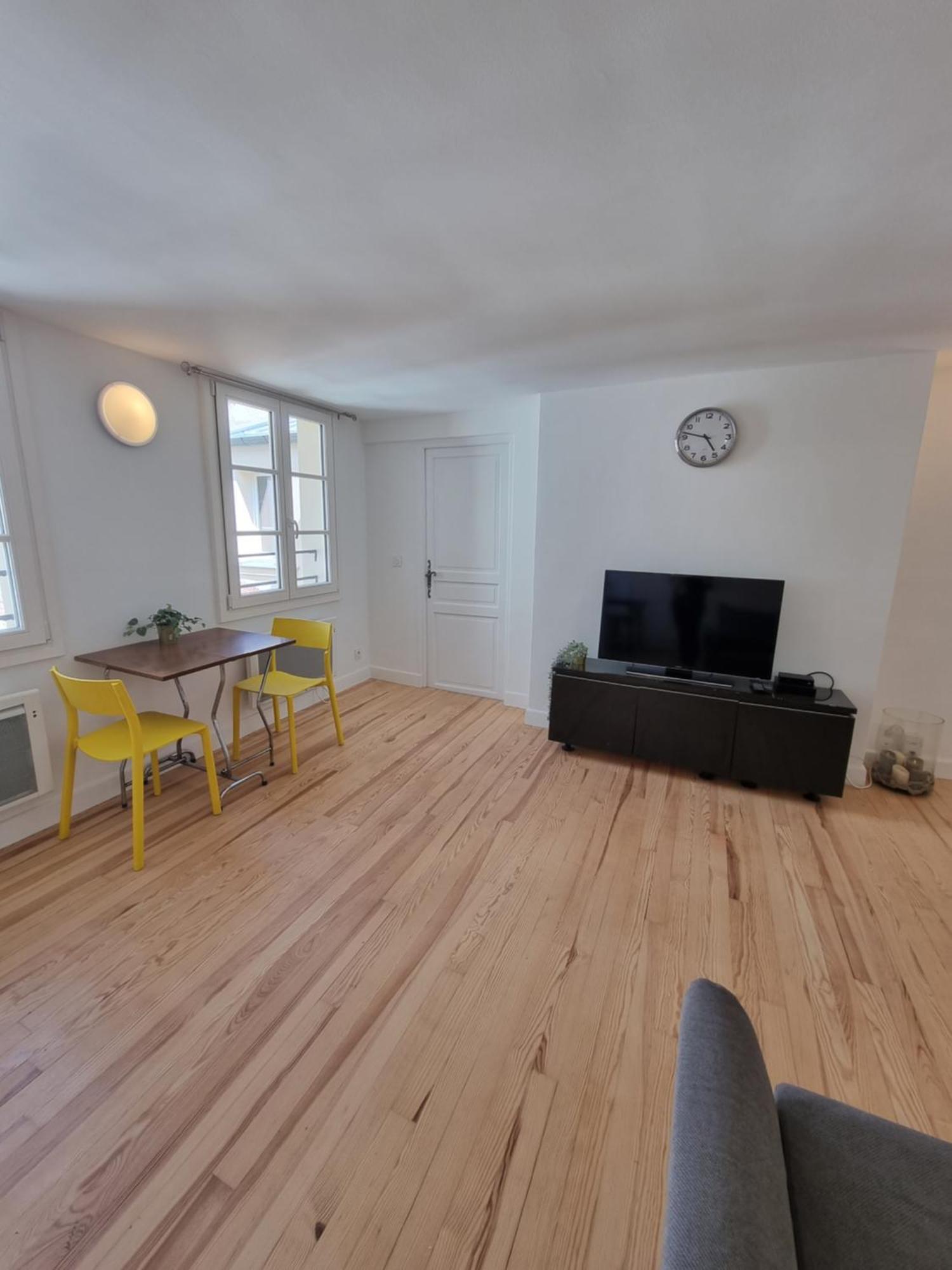 Beau 4 Pieces Au Coeur De Apartamento