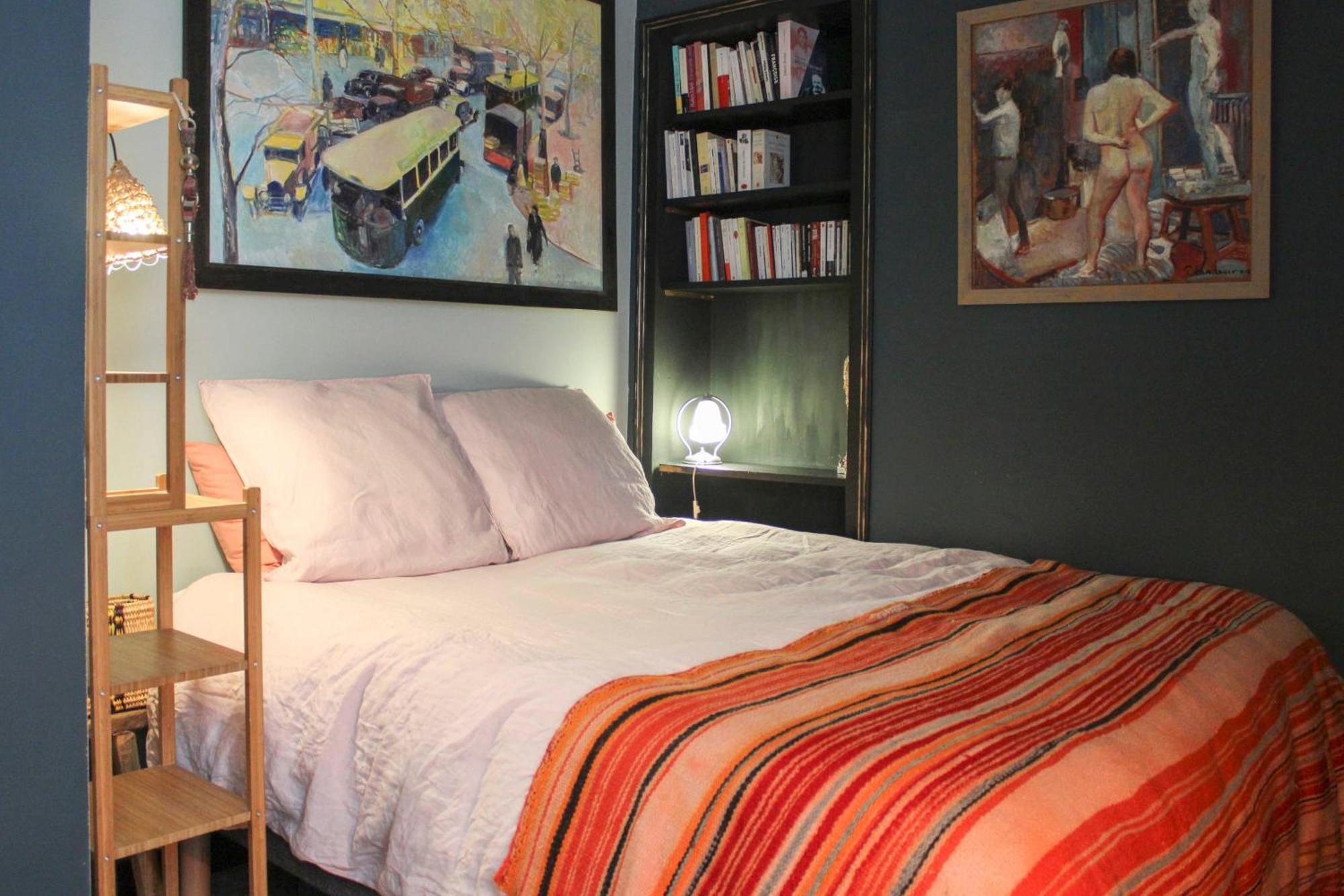 Cozy Nest Near The Marais Apartment