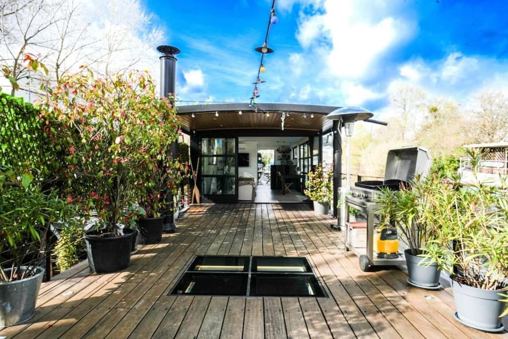 Bateau-hôtel Riverside Barge At Issy 92130 Paris
