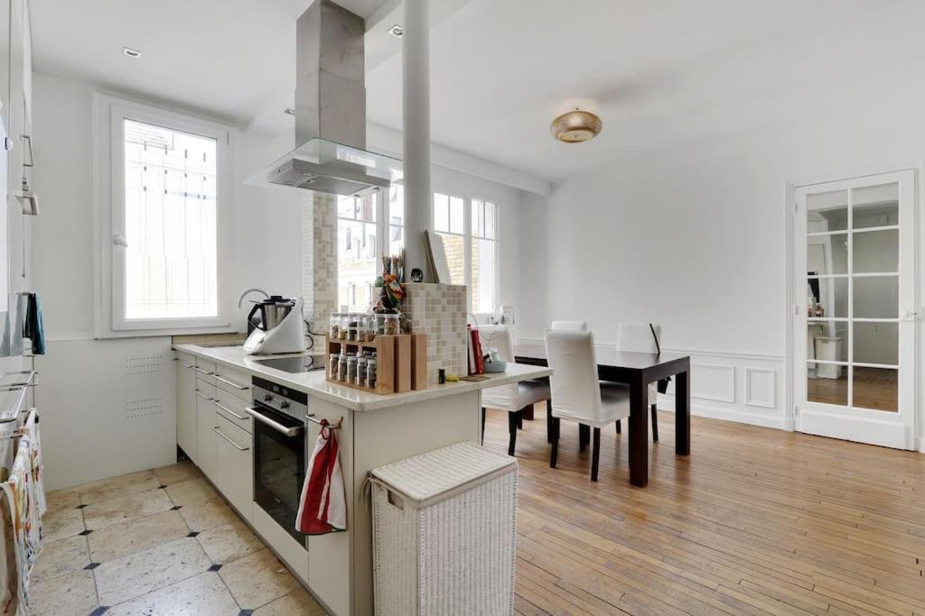 Bel 96m2 16eme Appartement *