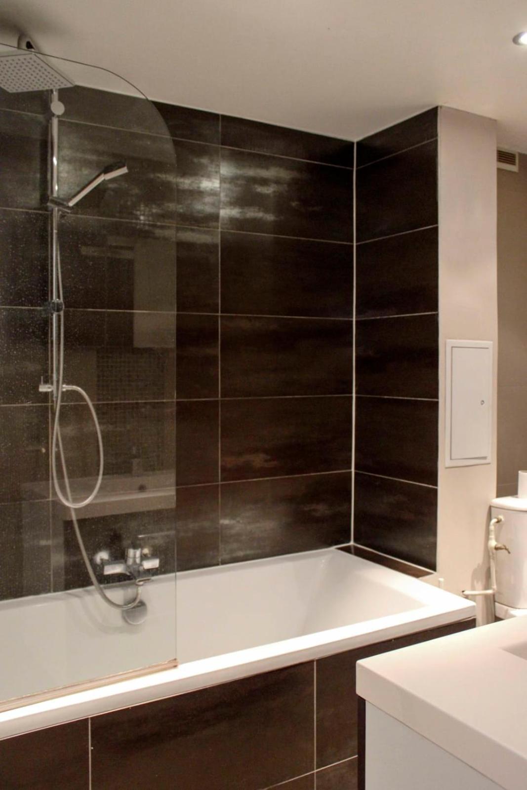 Lovely 51 M Nest In The Heart Of Apartment *