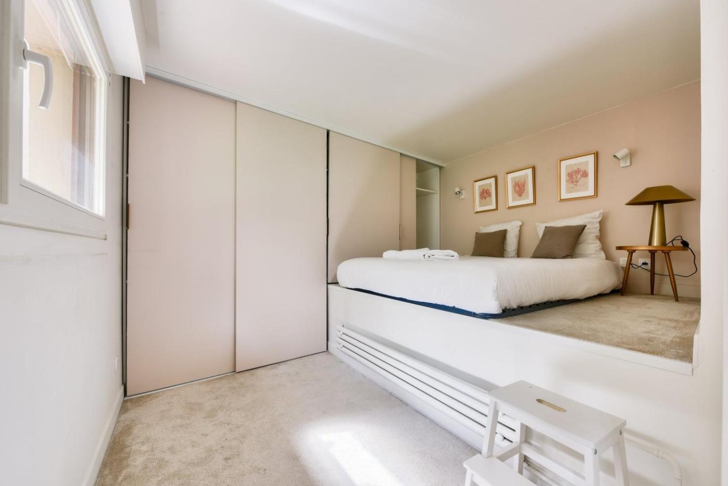 Apartment Garden Luxury Next To Eiffel Tower