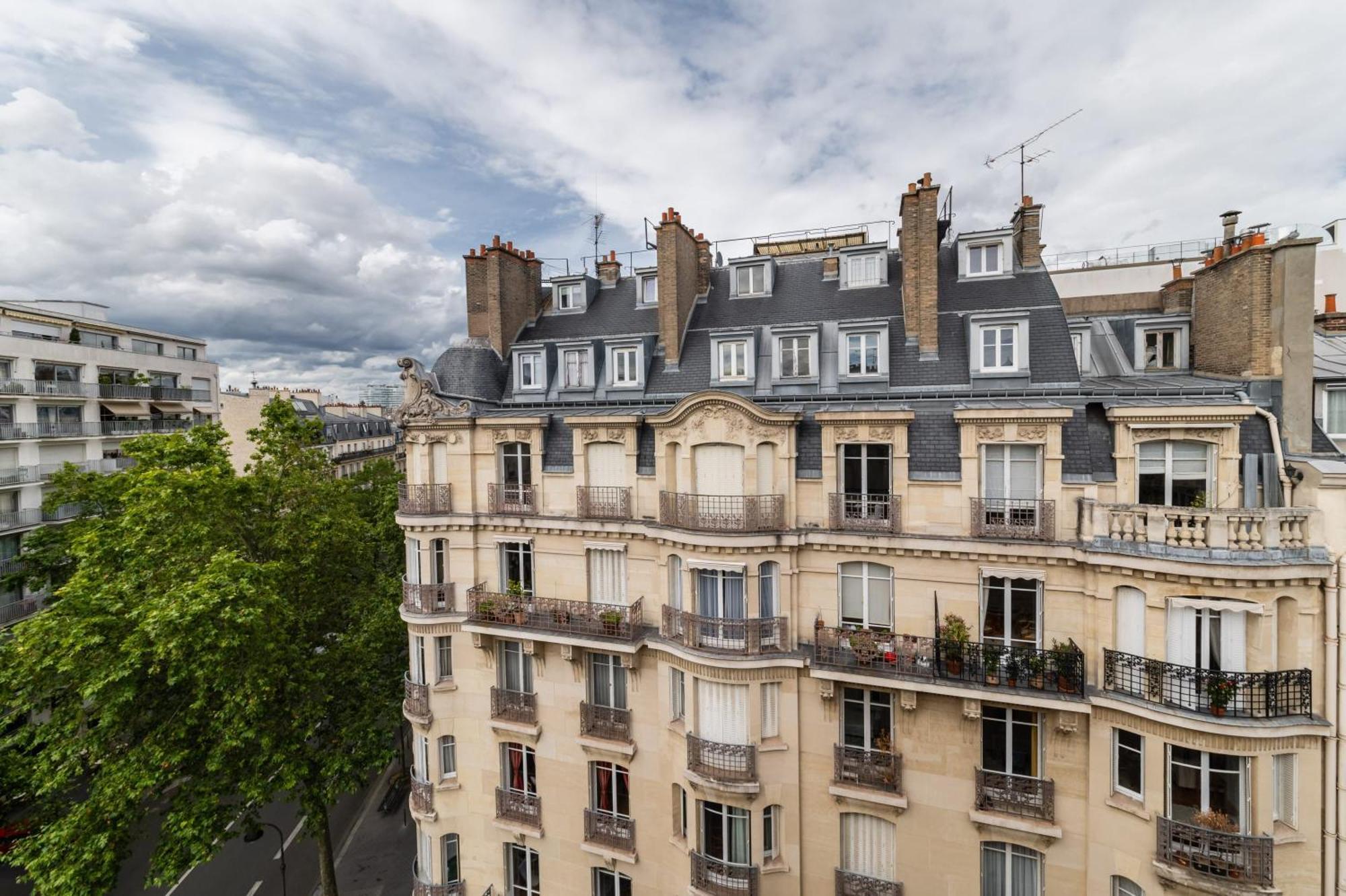 Apartment Studio Refait A Neuf Metro Pereire 17 - 2p