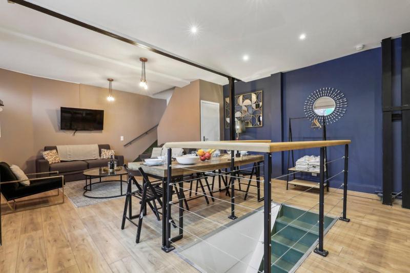 375 Brady - Superbe A Paris