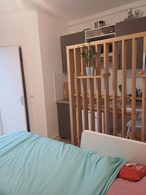 Elegant Pied-a-terre 8eme