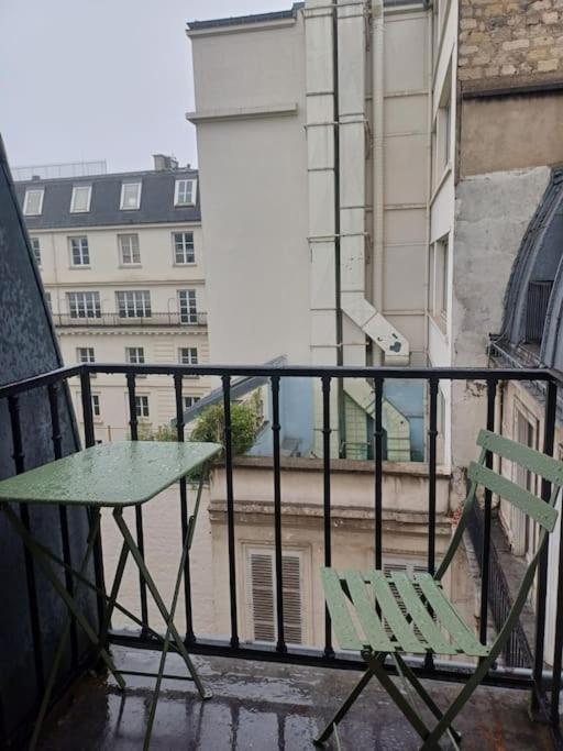 Apartment Elegant Pied-a-terre 8eme