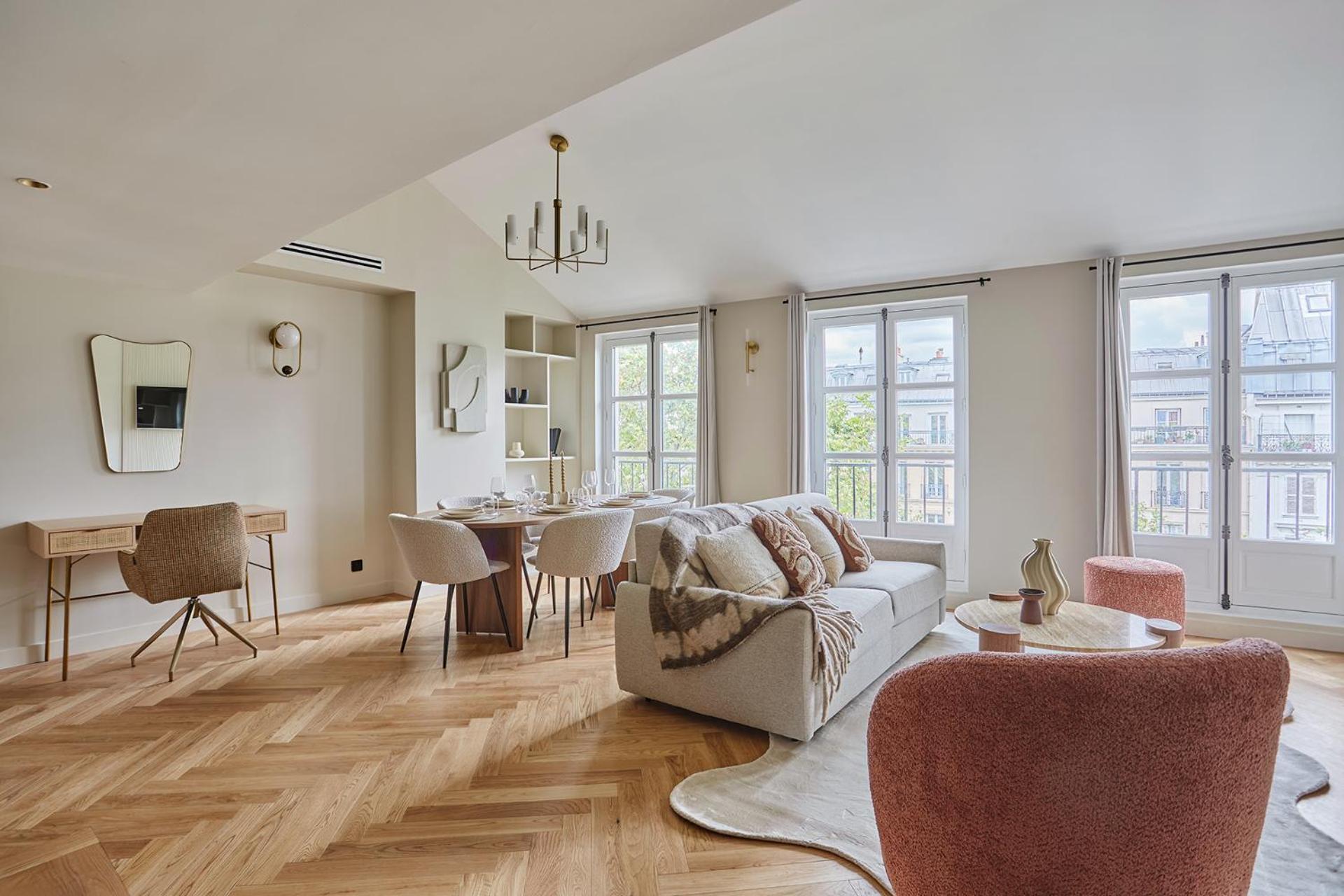 Amazing Le Marais Center Of By Prestige *