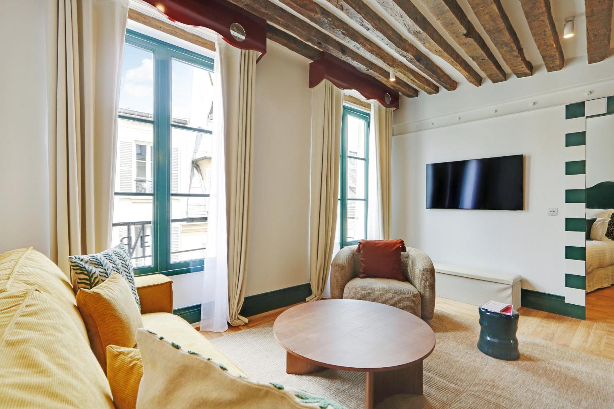 Apartment Collection Serviced In Notre Dame - Rue Savoie