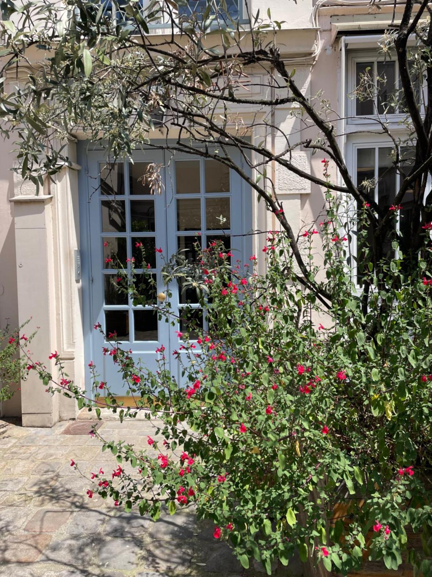 Apartment Triplex Refait A Neuf A Bastille Paris