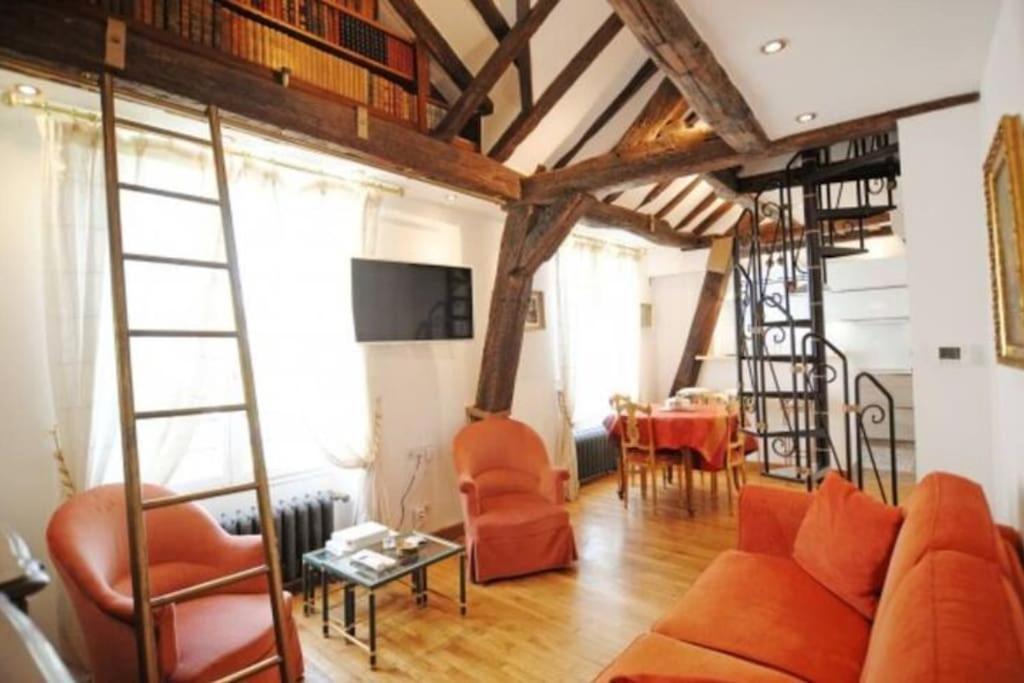 Duplex Proche Du Pantheon Paris