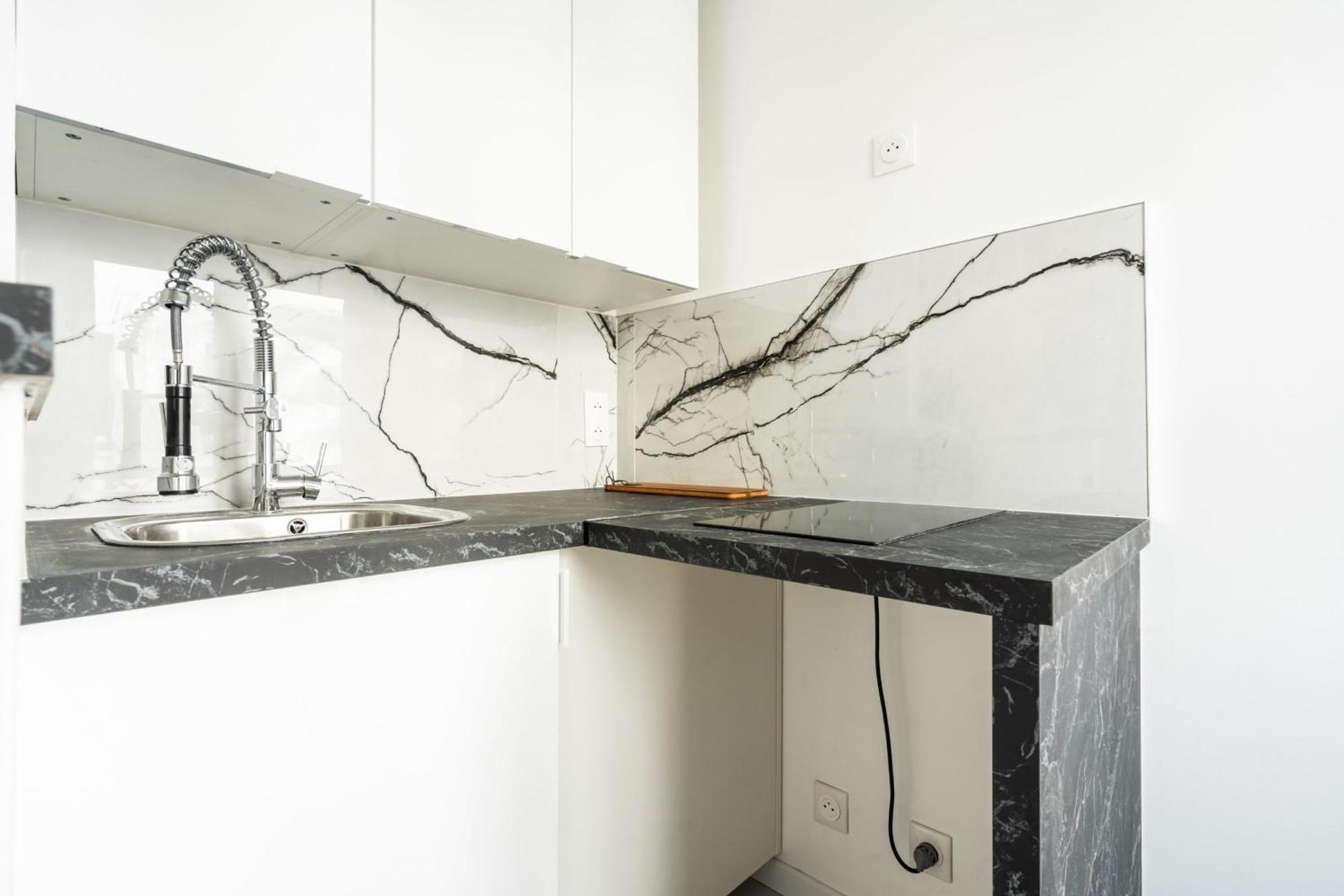 Apartment Bright Studio Near The Marais