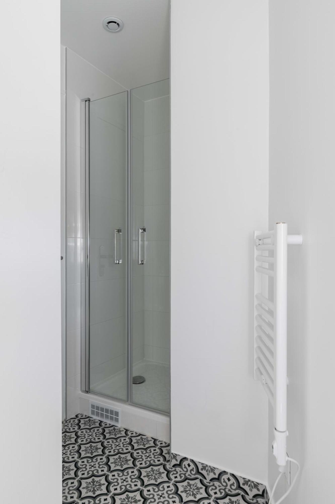 Refait A Neuf Dernier Etage - 19 - 2p - Flat-guest - Flat-guest Apartamento