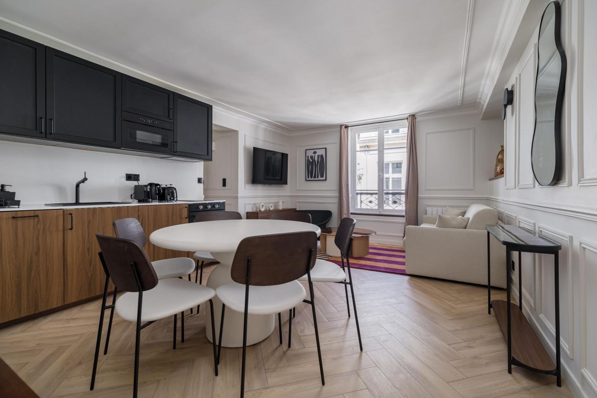 Poetic - Louvre Appartement Paris