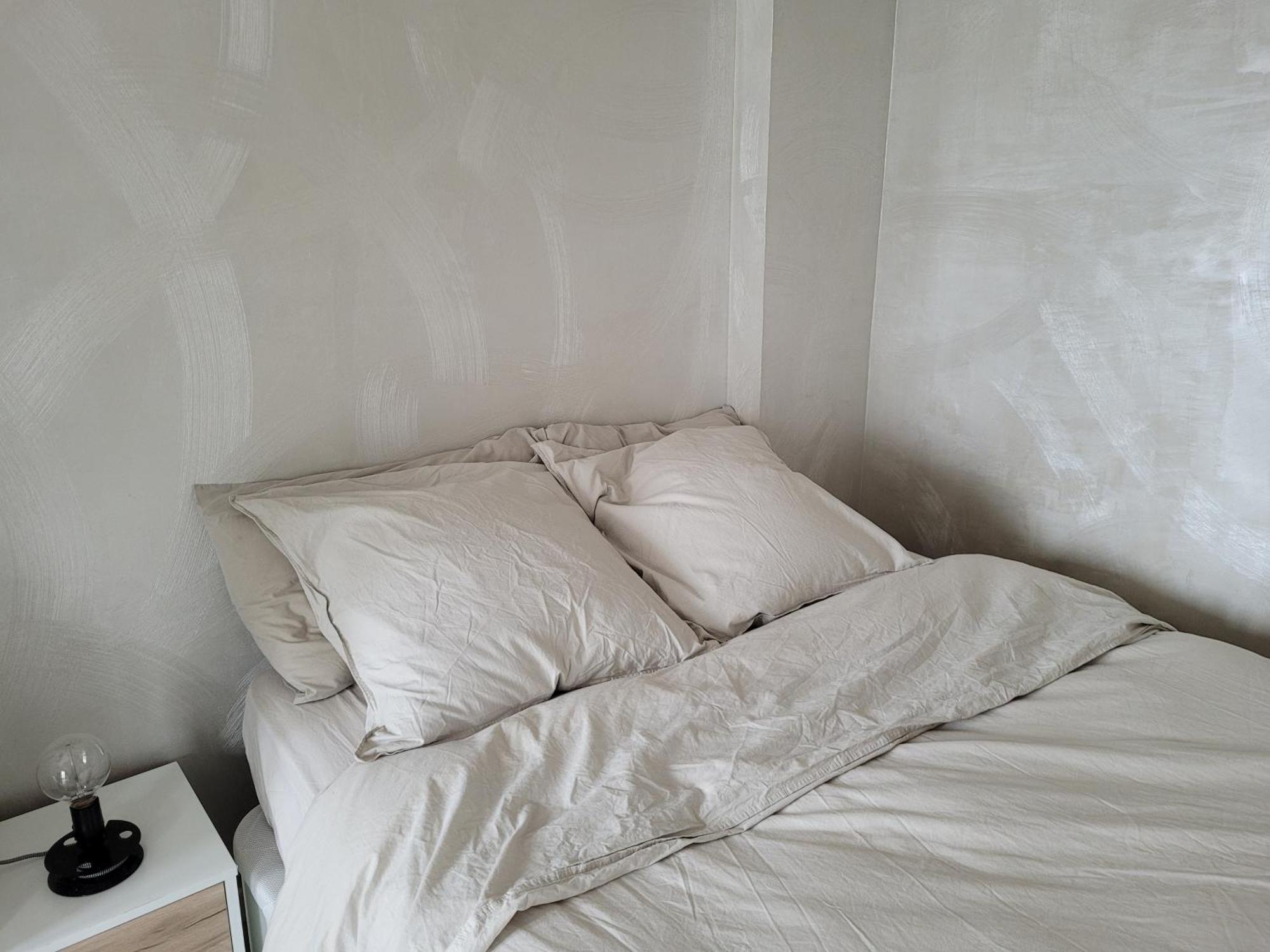 Studio Lumineux Avec Balcon * Paris